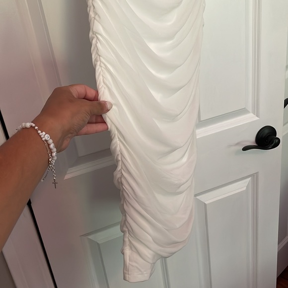 NWT White Ruched Chiffon Midi Dress Size S - Picture 4 of 5